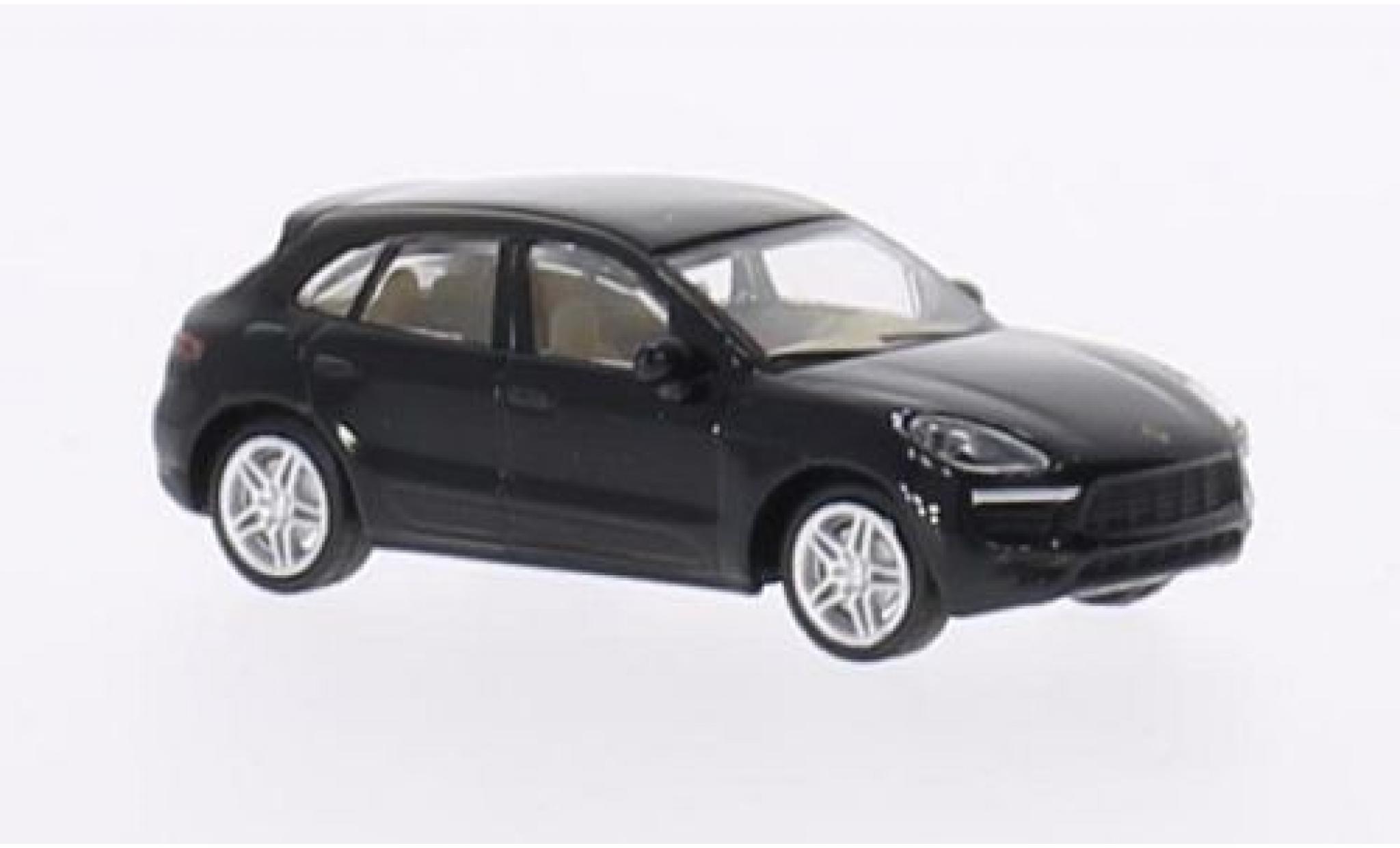 Porsche Macan S 1/87 Schuco S zwart modelauto