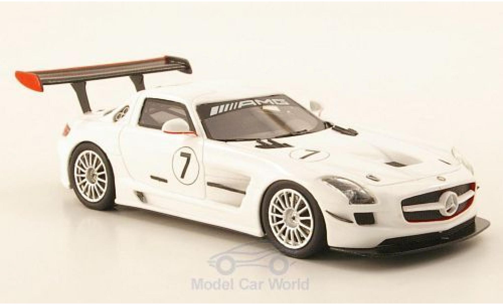 Mercedes SLS 1/43 Schuco AMG GT3 No.7 2010 modelauto