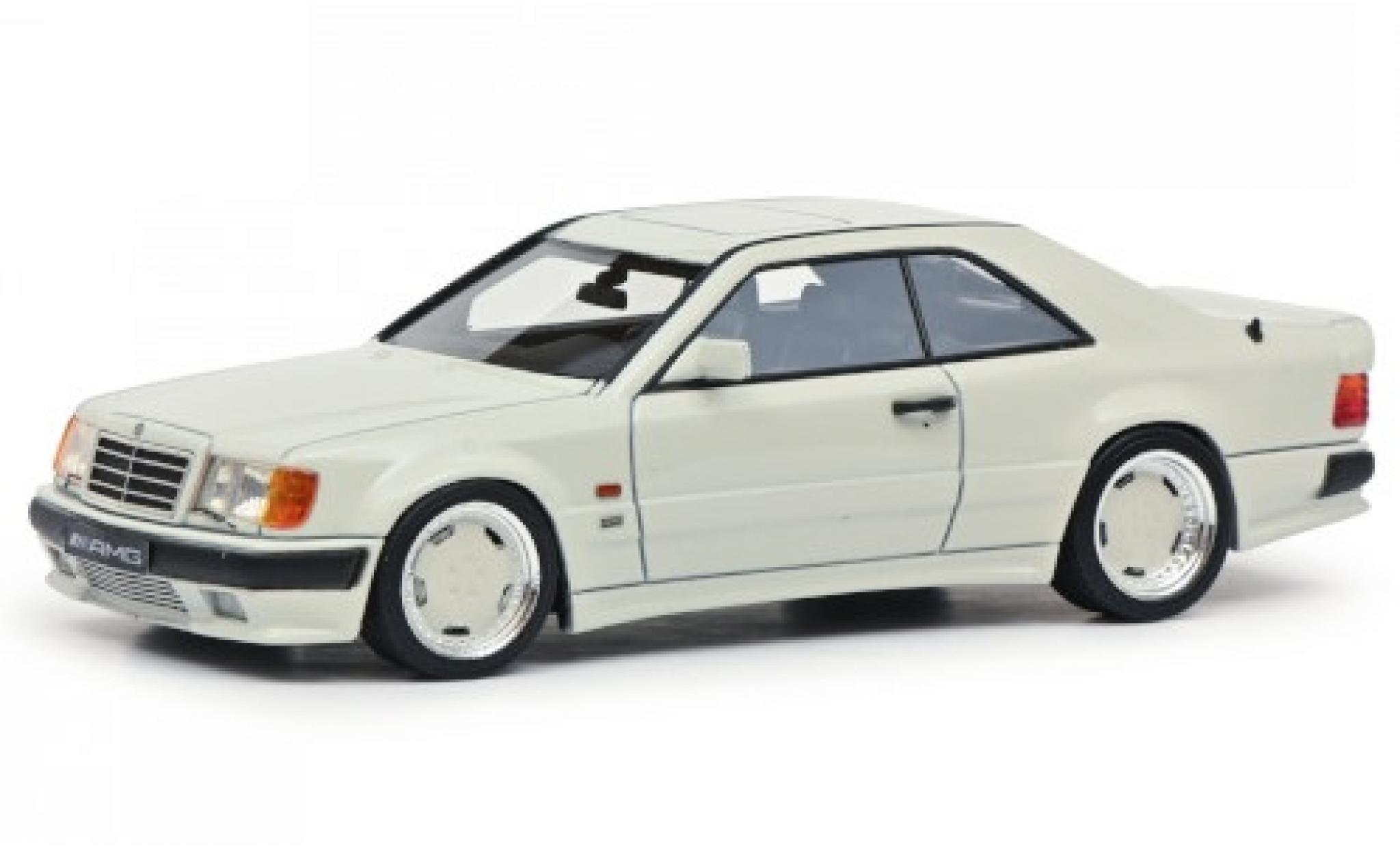 Mercedes Classe E 1/43 Schuco 300 CE 6.0 AMG (C124) wit 1988 modelauto