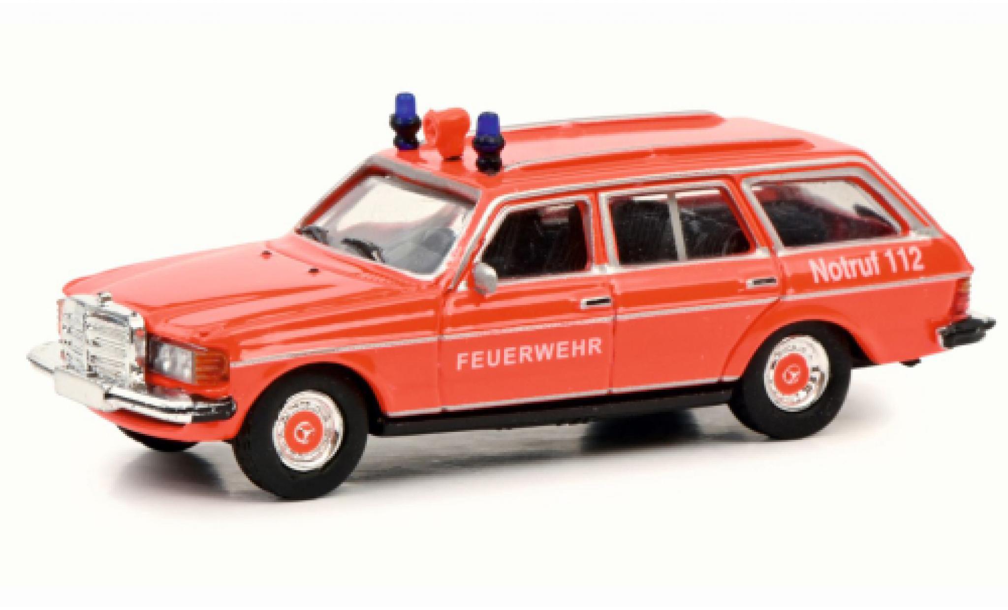 Mercedes 240 1/87 Schuco TE (S123) Brandweer modelauto