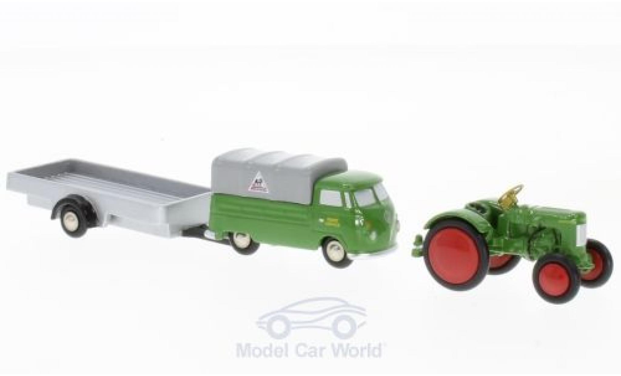Volkswagen T1 A 1/90 Schuco groen Fendt Service Pritsche mit Anh&auml;nger und Traktor modelauto