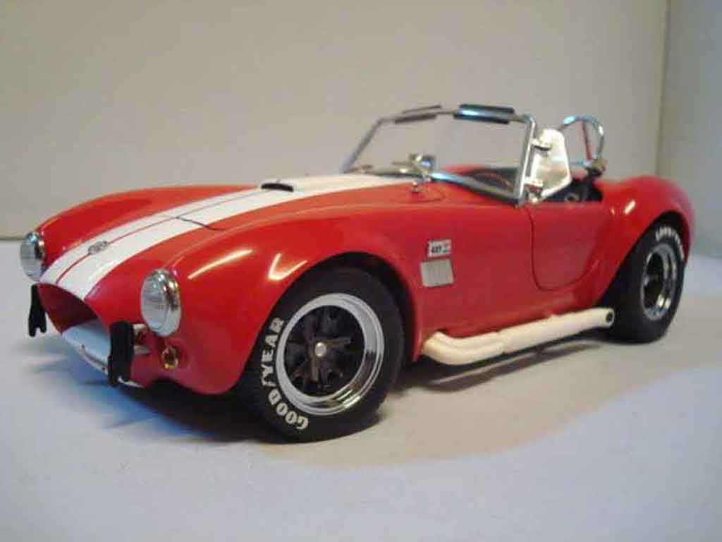 AC Cobra shelby 427 s/c rood 1/18 Yat Ming