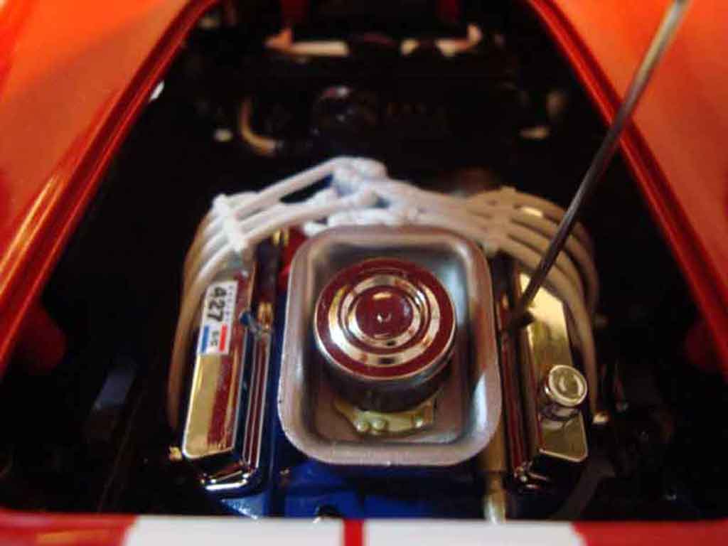 AC Cobra shelby 427 s/c rood 1/18 Yat Ming