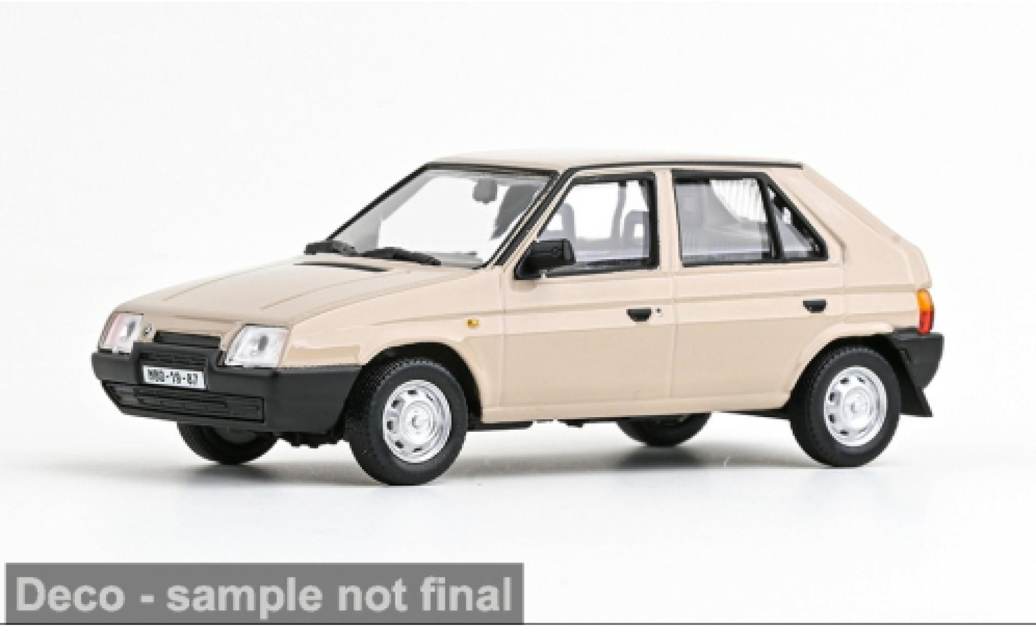 Skoda Favorit 1/43 Abrex 136L beige 1988 1:43 modelauto