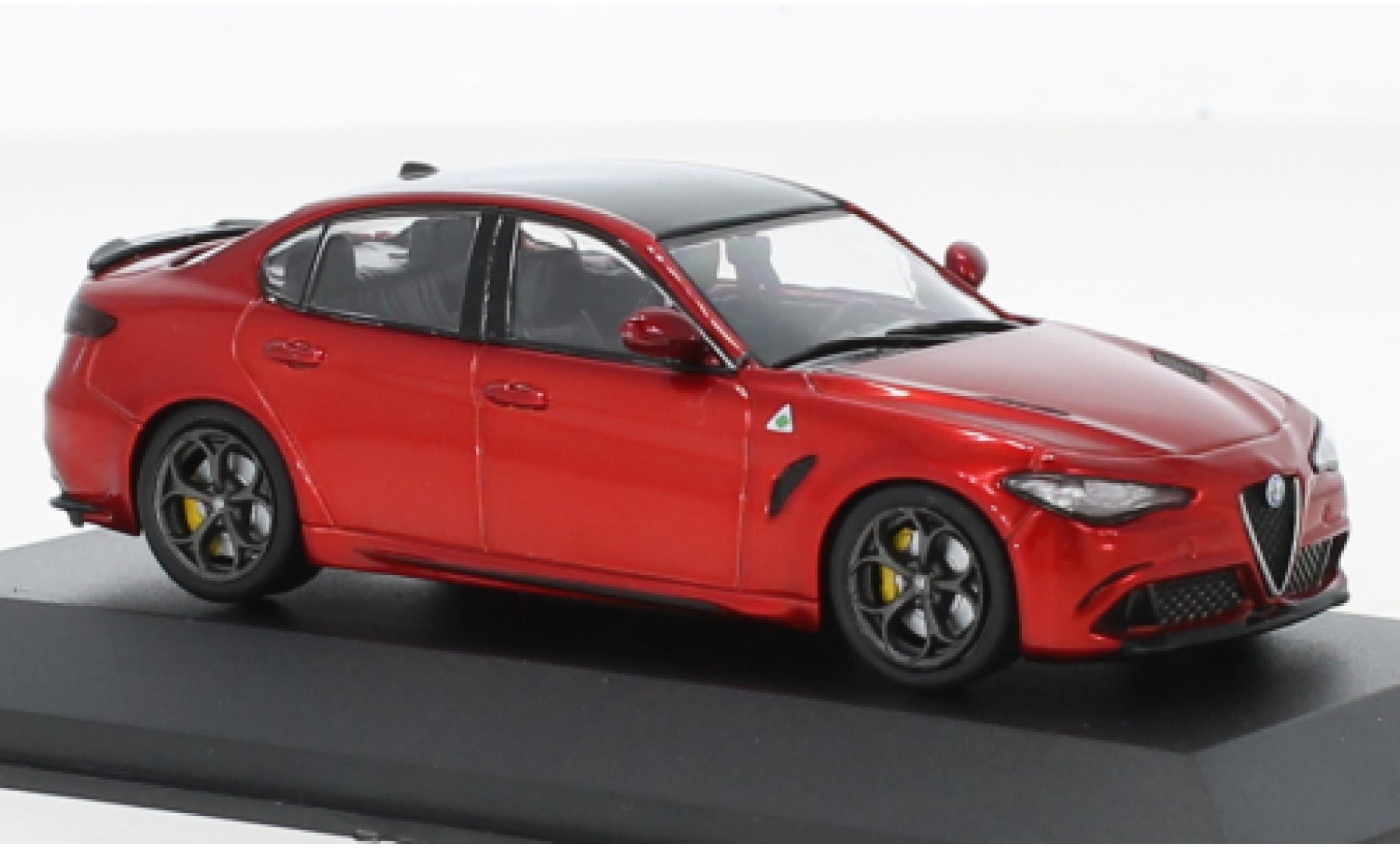 Alfa Romeo Giulia 1/43 Solido Quadrifoglio metallic rood 2020 modelauto