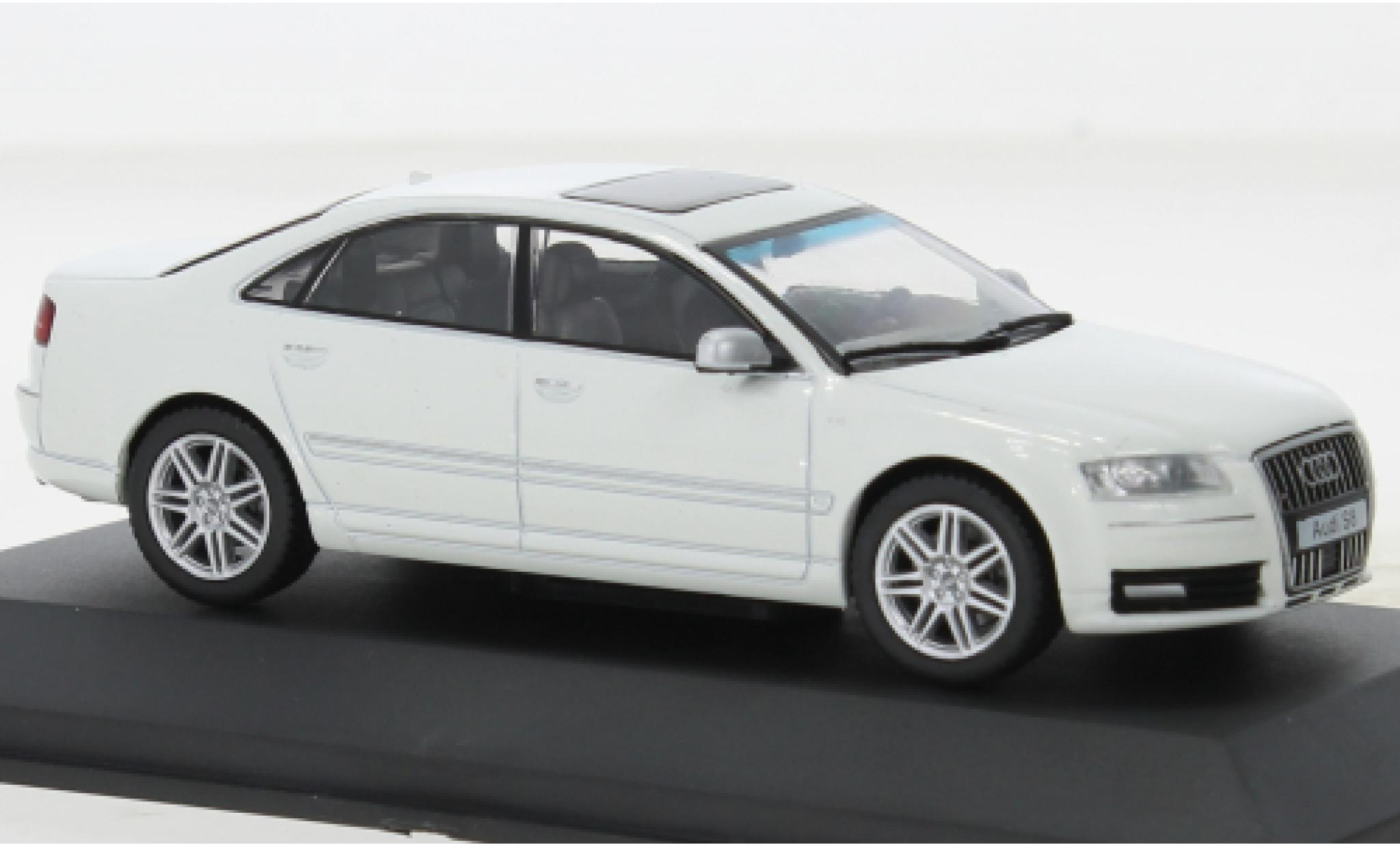 Audi S8 1/43 Solido (D3) wit 2010 modelauto