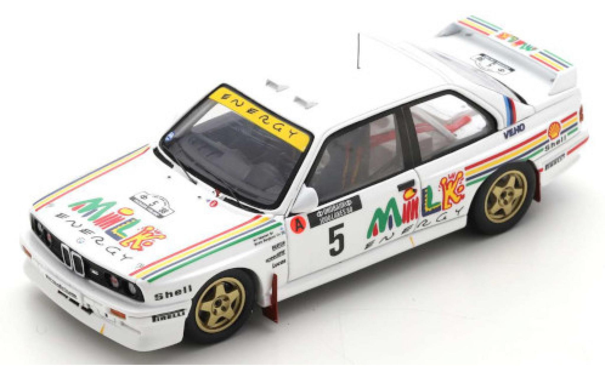 Bmw M3 1/43 Spark (E30) No.5 Prodrive Milk Energy Rallye WM Rallye Finnland 1988 A.Vatanen/B.Berglund modelauto