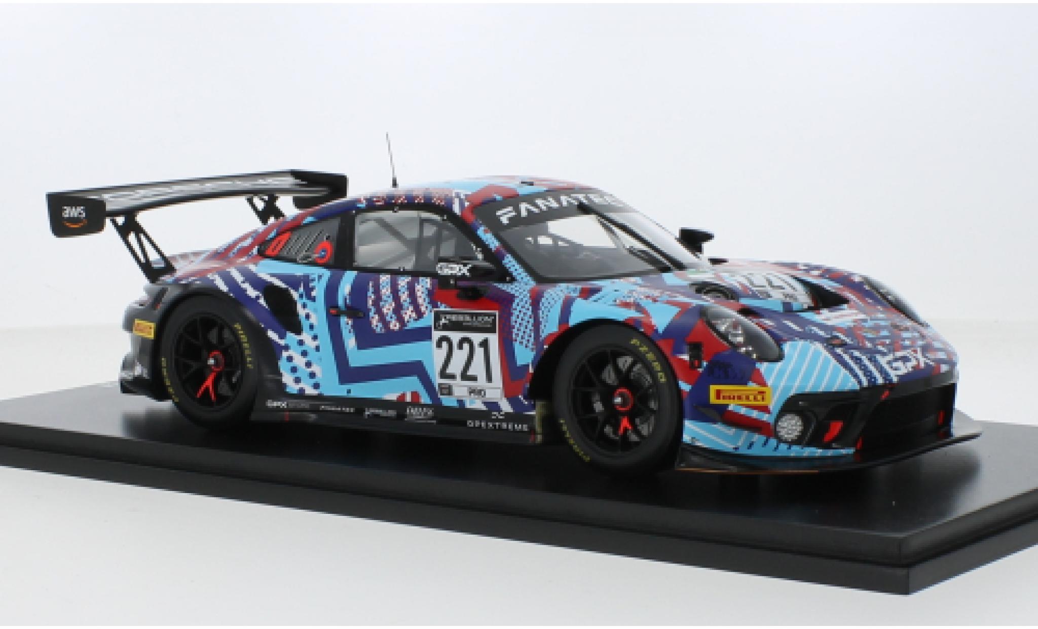 Porsche 991 GT3 R 1/18 Spark 911  No.221 GPX Martini Racing Spa Test Days 2022 1:18 modelauto