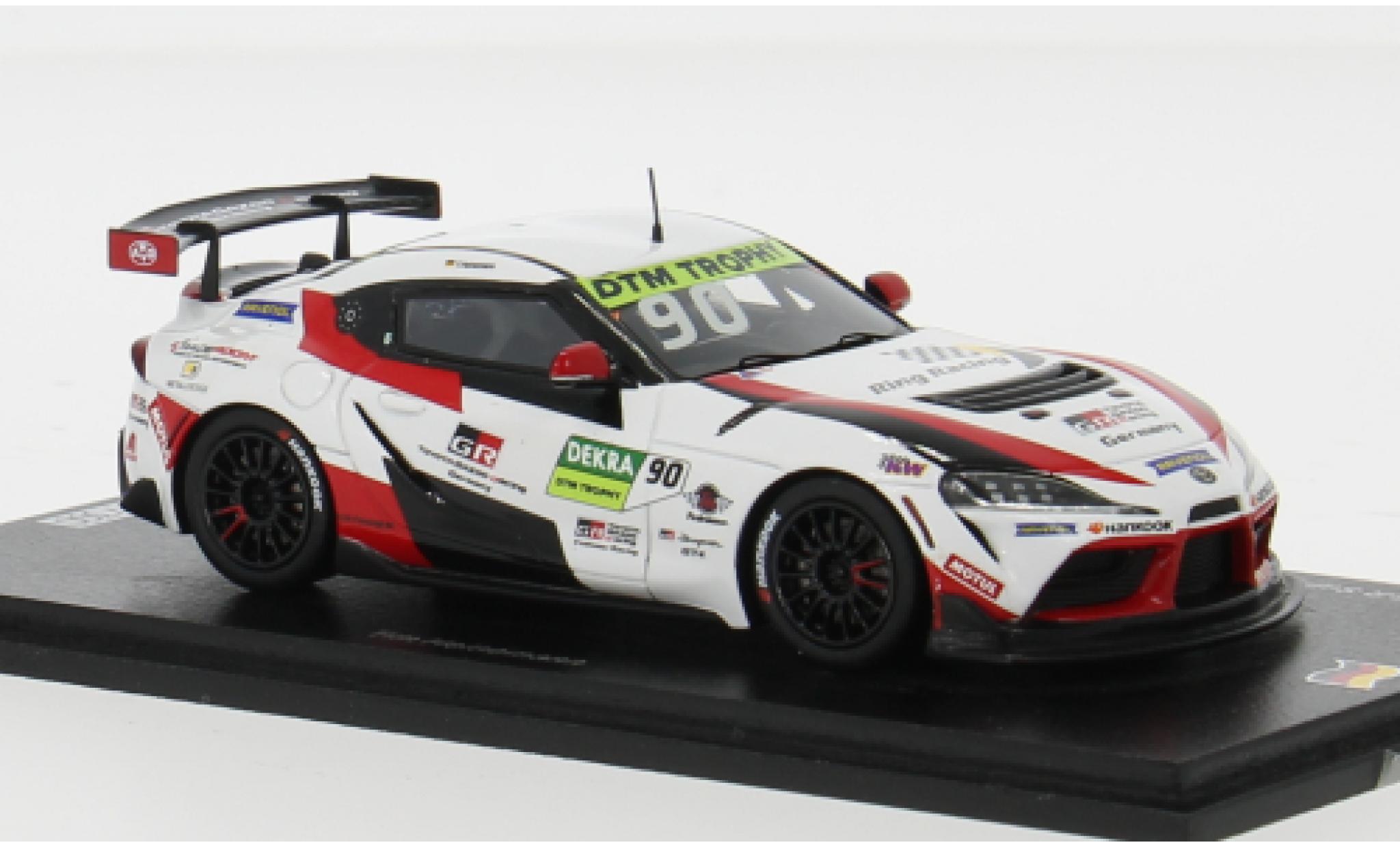 Aston Martin V8 Vantage GT4 1/43 Spark Toyota GR Supra GT4 No.90 DTM Trophy 2022 1:43 modelauto
