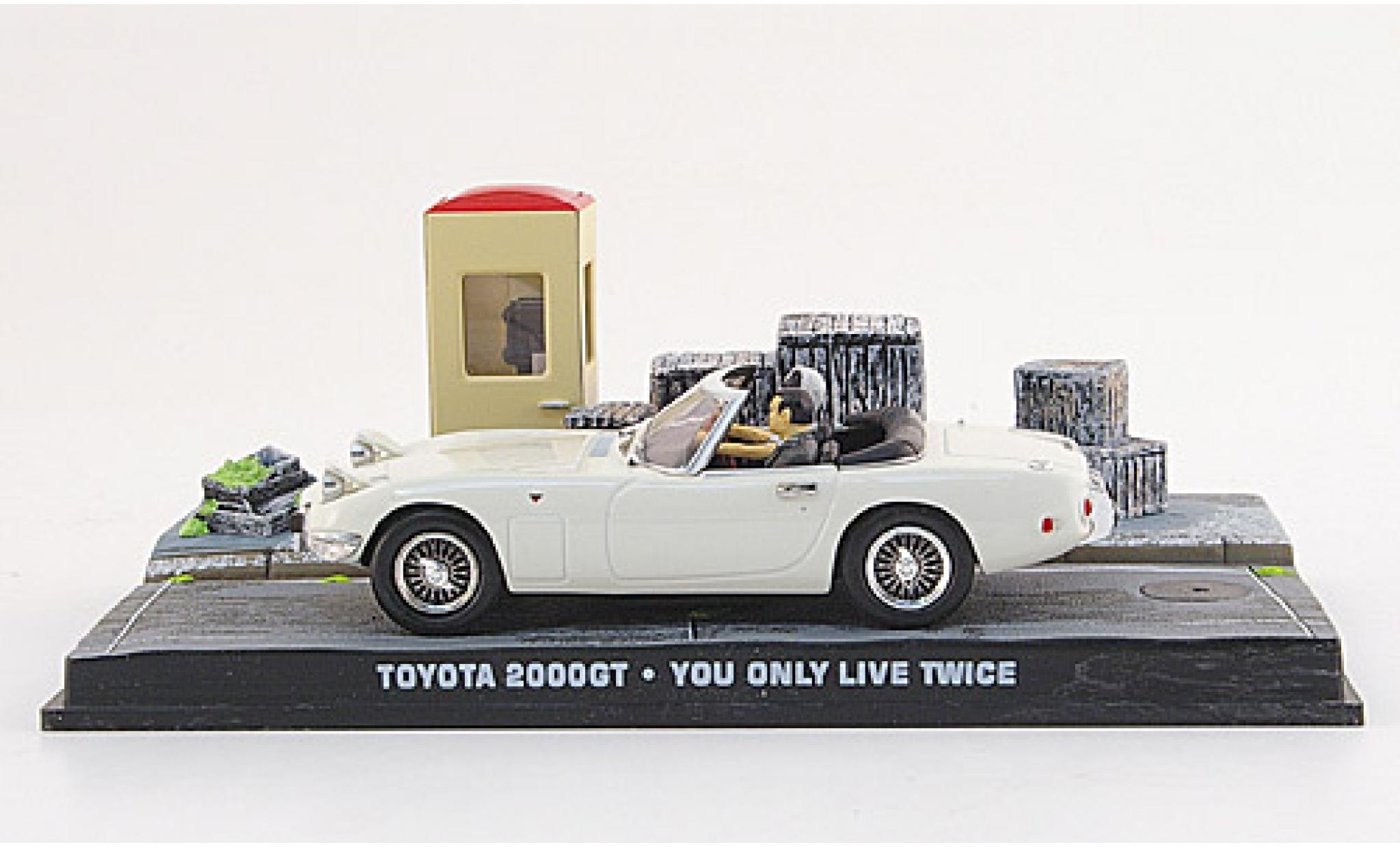 Toyota 2000 GT 1/43 SpecialC Cabriolet wit James Bond 007 1967 Man lebt nur zweimal ohne Vitrine modelauto