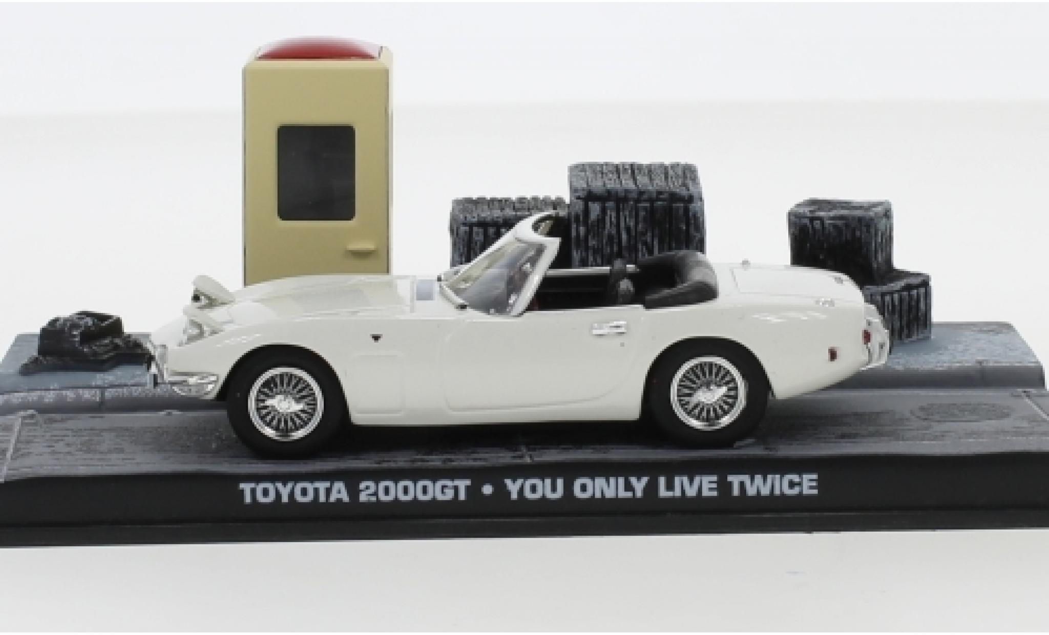 Toyota 2000 GT 1/43 SpecialC Cabriolet wit RHD James Bond 007 1967 Man lebt nur zweimal sans figurines modelauto