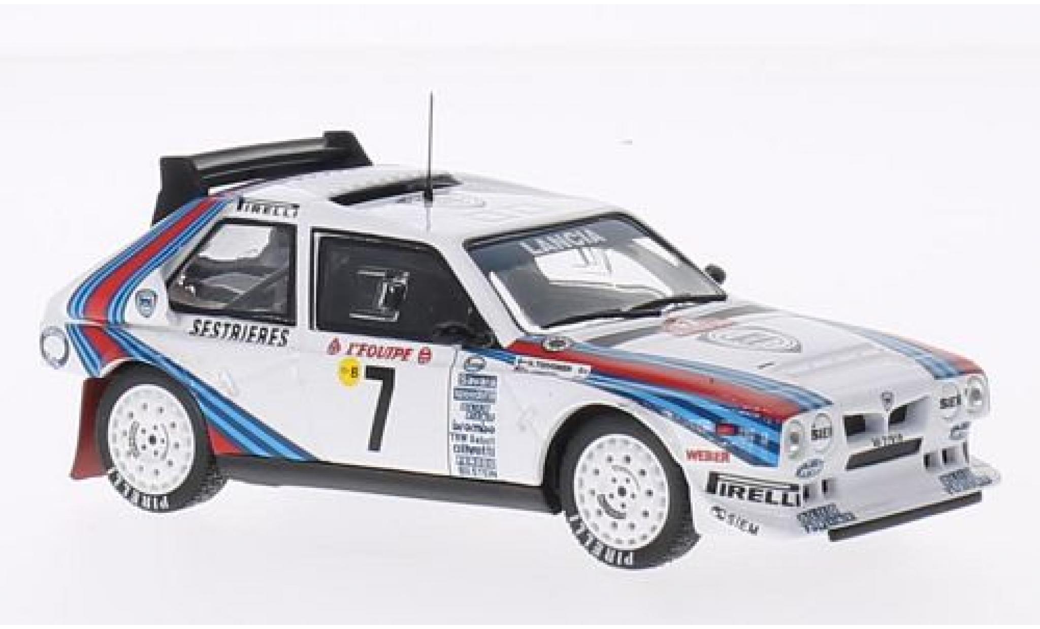 Lancia Delta 1/43 SpecialC S4 No.7 Martini Rallye WM Rallye Monte Carlo 1986 H.Toivonen/S.Cresto sans Vitrine modelauto