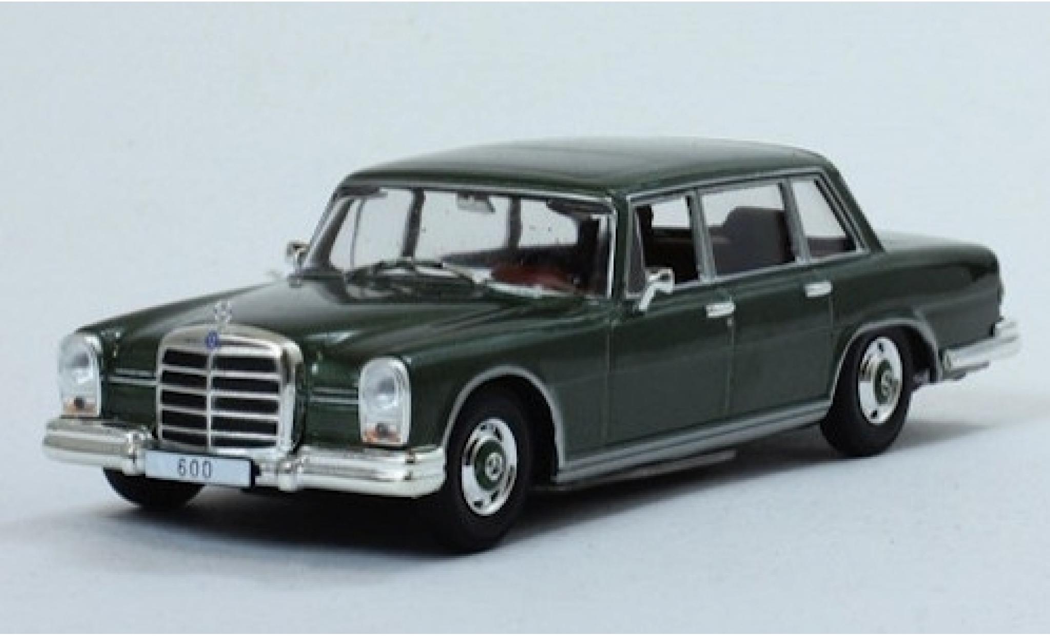 Mercedes 600 1/43 SpecialC metallic groen 1964 ohne Vitrine modelauto