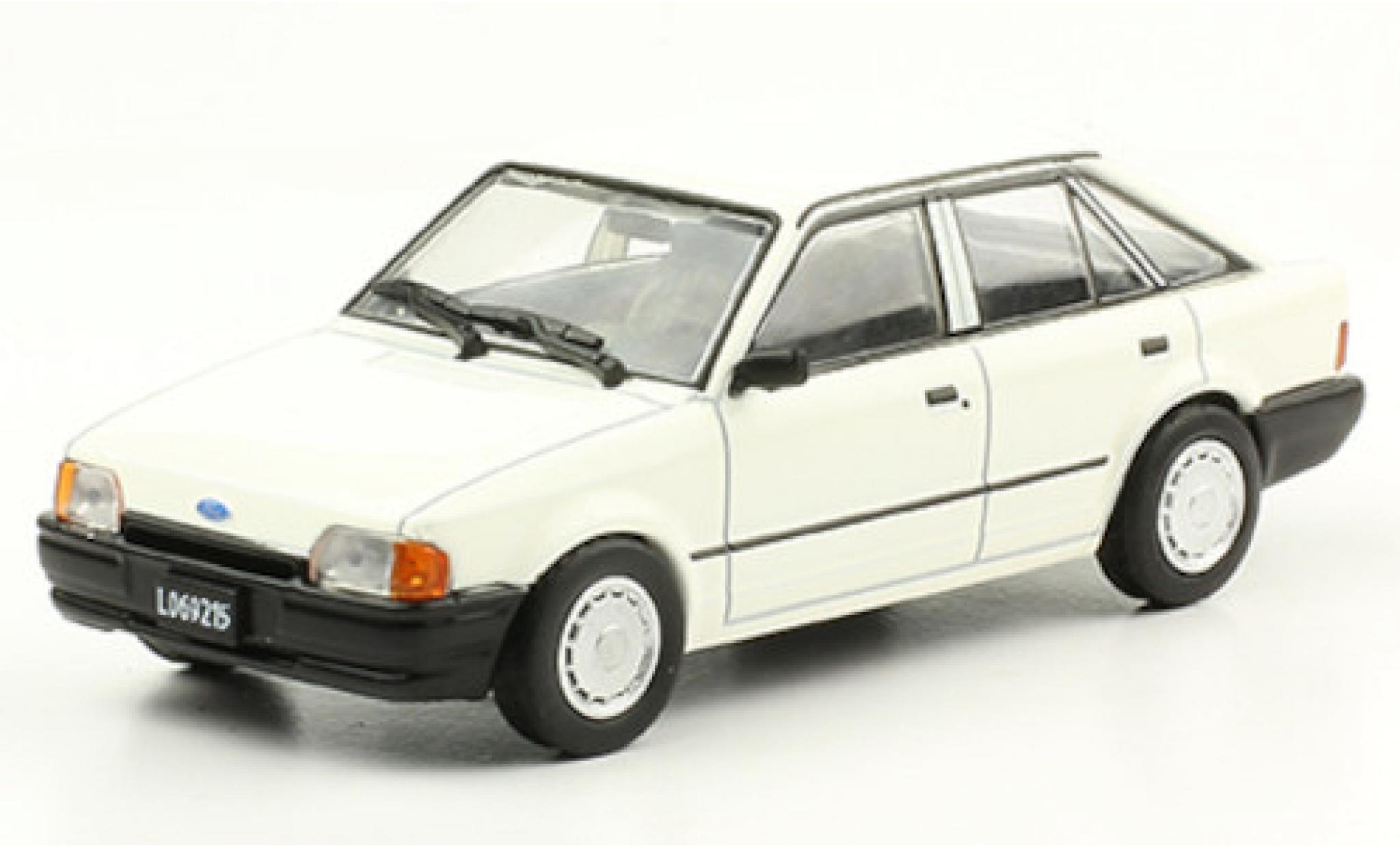 Ford Escort 1/43 SpecialC GL wit 1988 modelauto