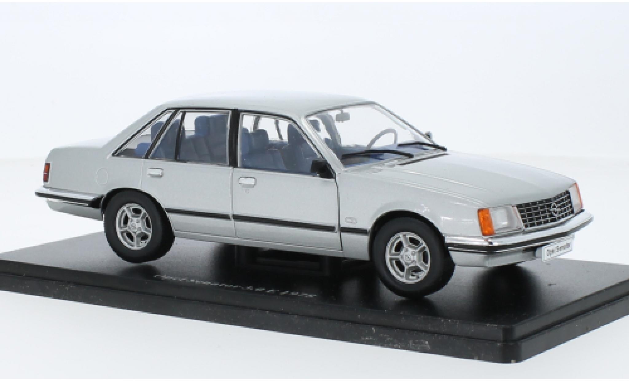 Opel Senator 1/24 SpecialC .-128 3.0E d 1978 modelauto