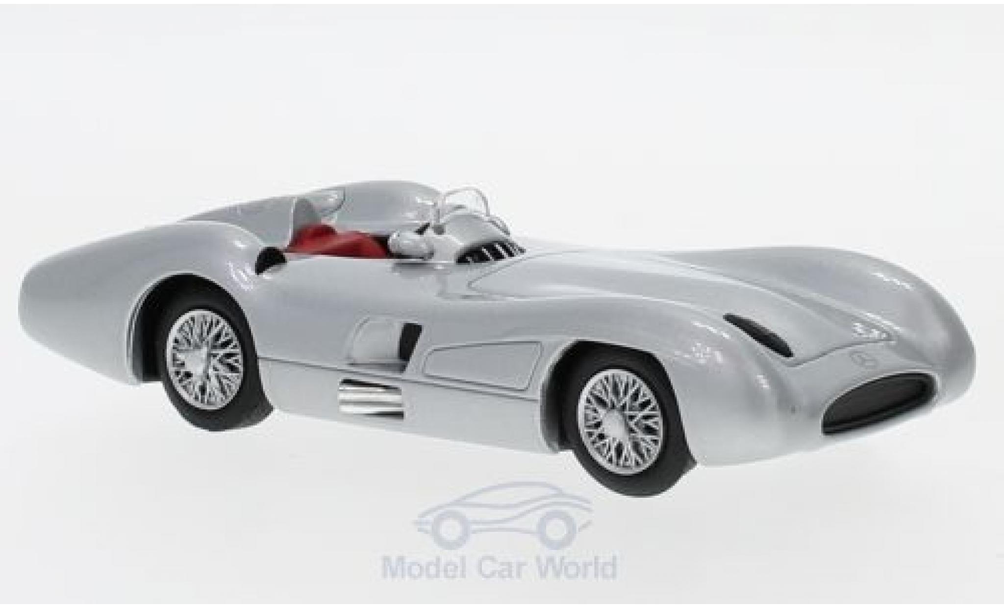 Mercedes W 196 1/43 SpecialC R Stromlinie grijs 1955 ohne Vitrine modelauto