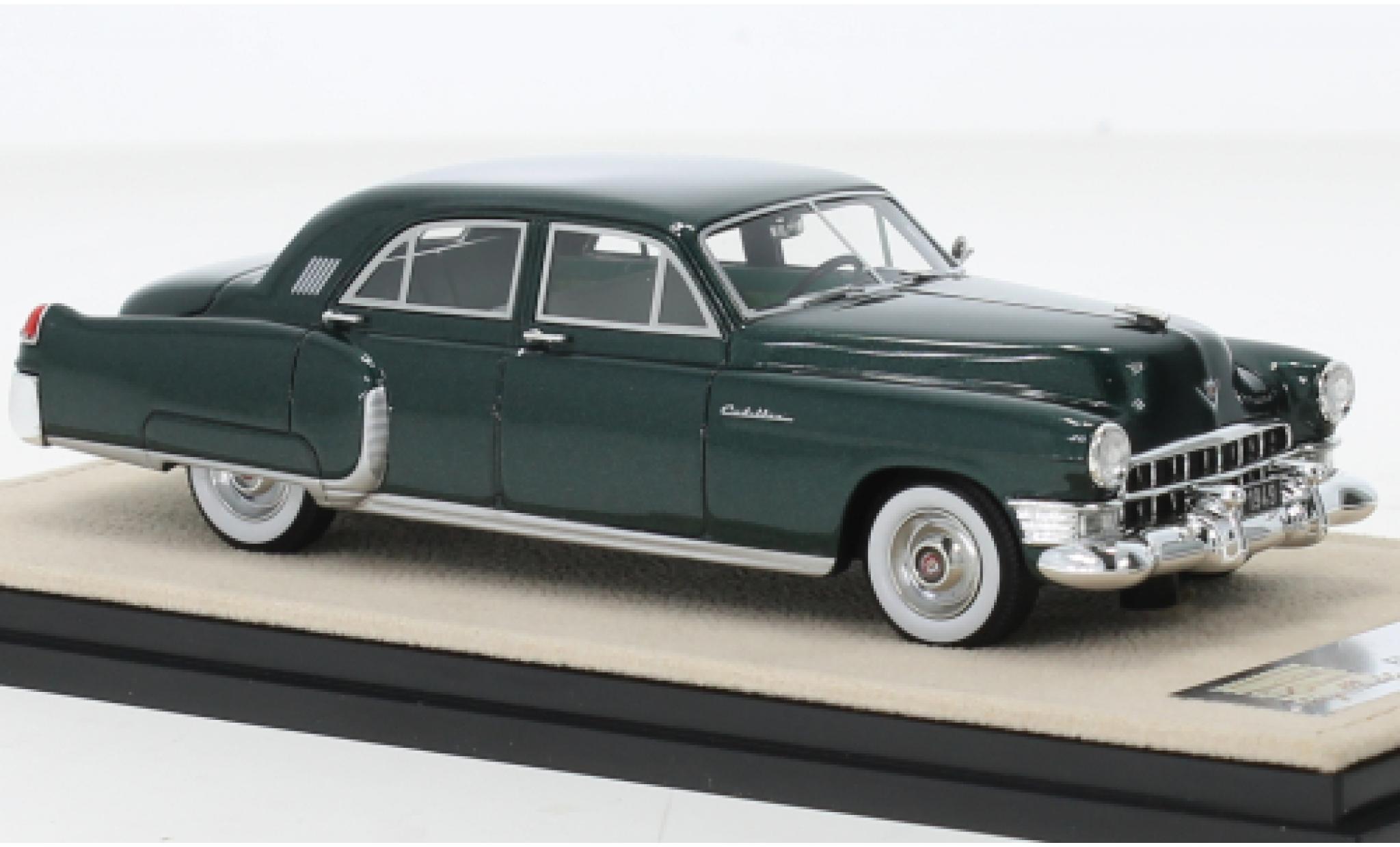 Cadillac Fleetwood 1/43 Stamp Models 60 Special metallic groen 1949 modelauto