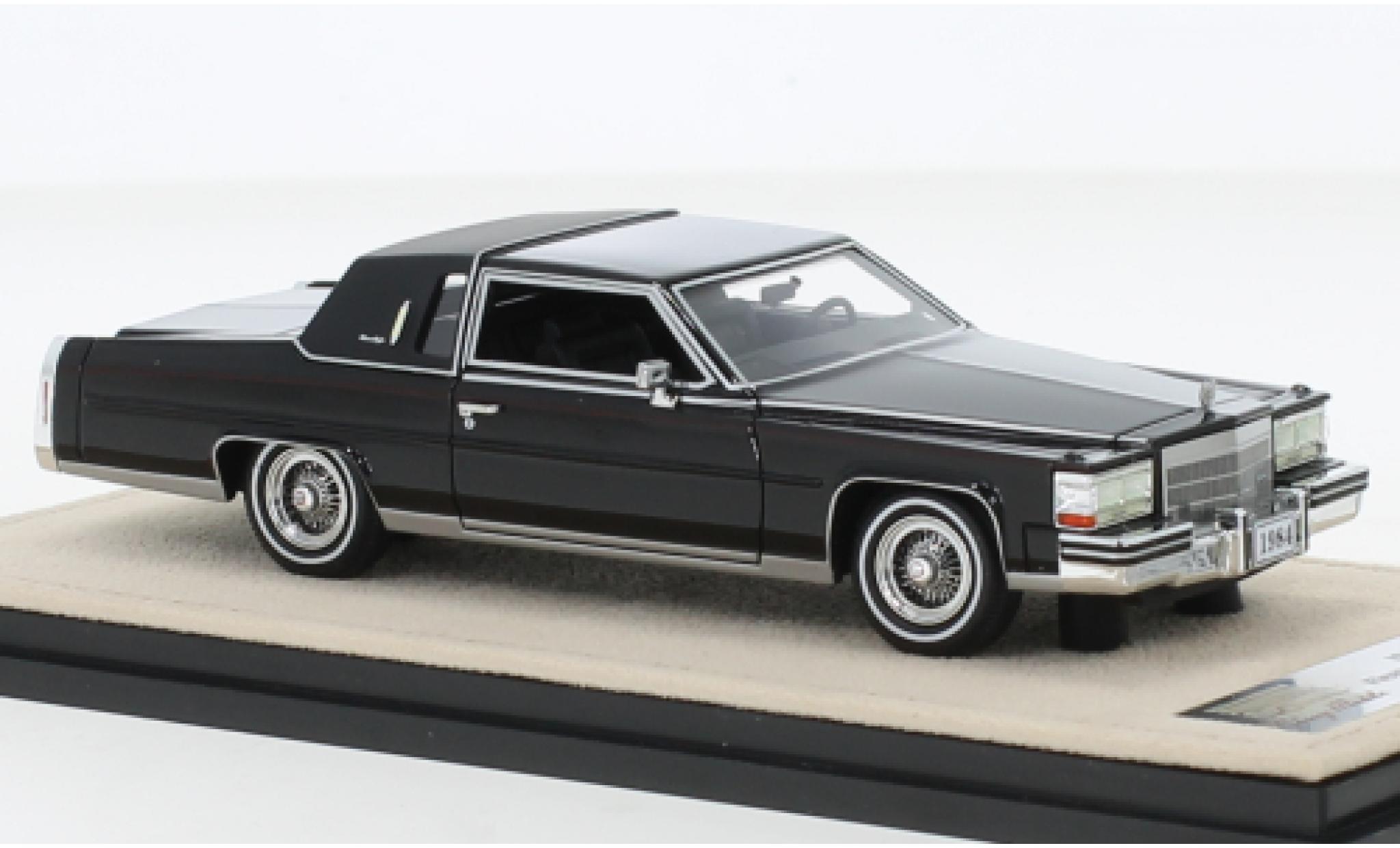 Cadillac Fleetwood 1/43 Stamp Models Brougham Coupe zwart 1984 modelauto