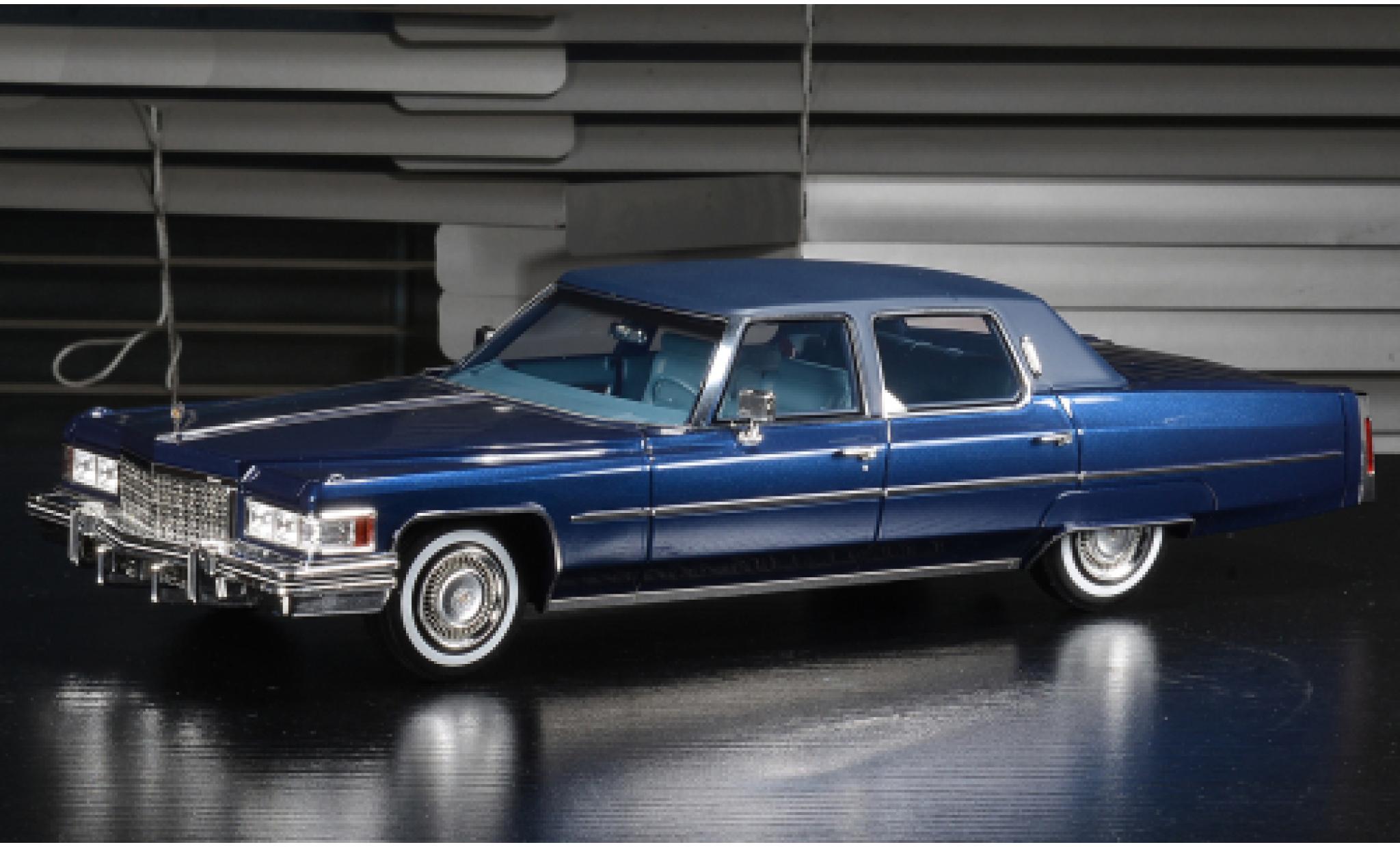 Cadillac Fleetwood 1/18 Stamp Models Brougham metallic blauw 1976 modelauto