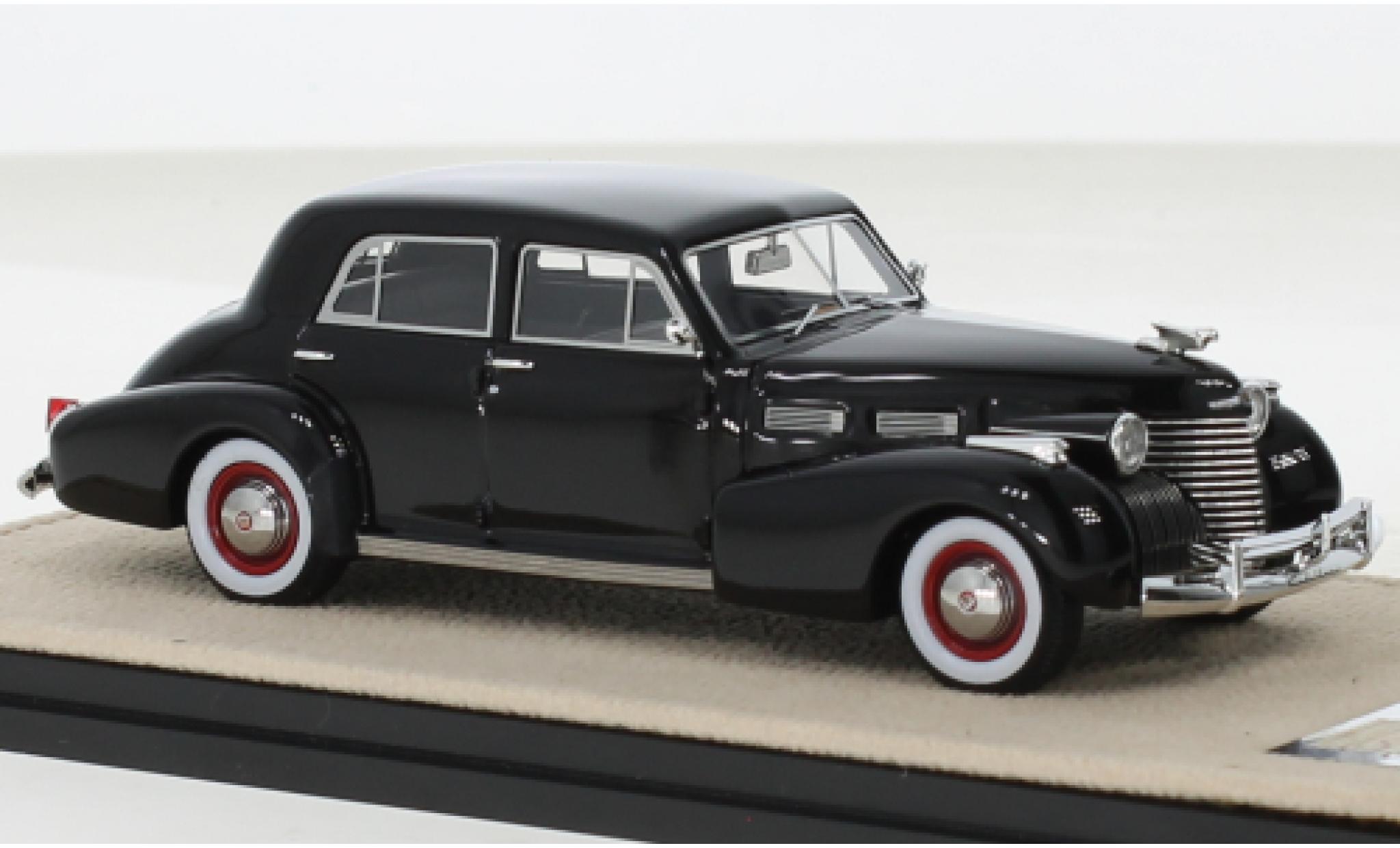 Cadillac Fleetwood 1/43 Stamp Models Sixty Special zwart 1940 modelauto