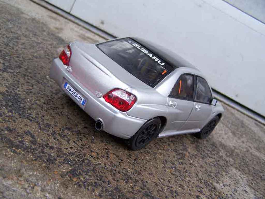 Subaru Impreza WRX street 1/18 Solido
