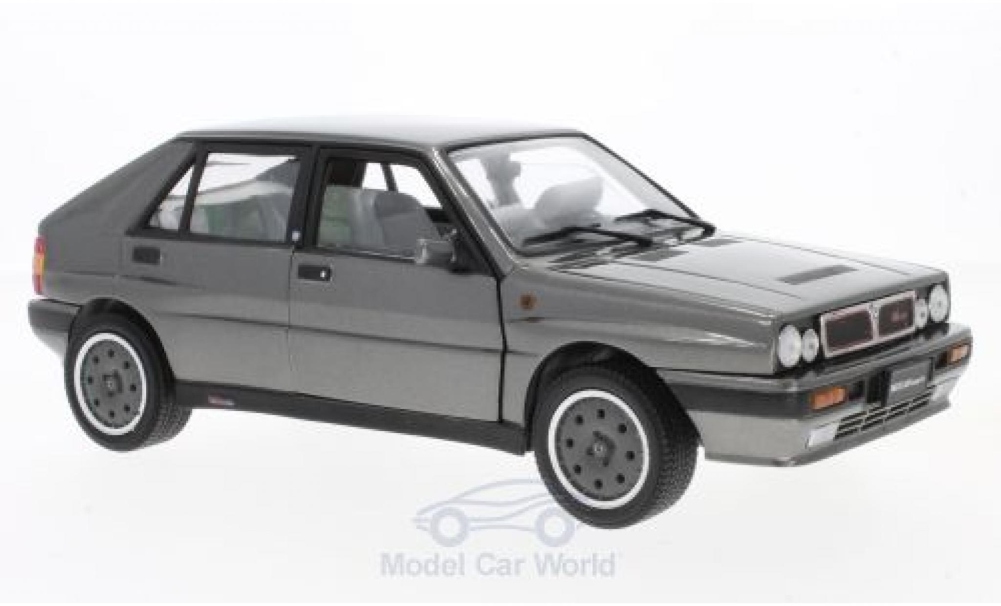 Lancia Delta HF Integrale 1/18 Sun Star HF Integrale 8V metallic grijs 1989 modelauto
