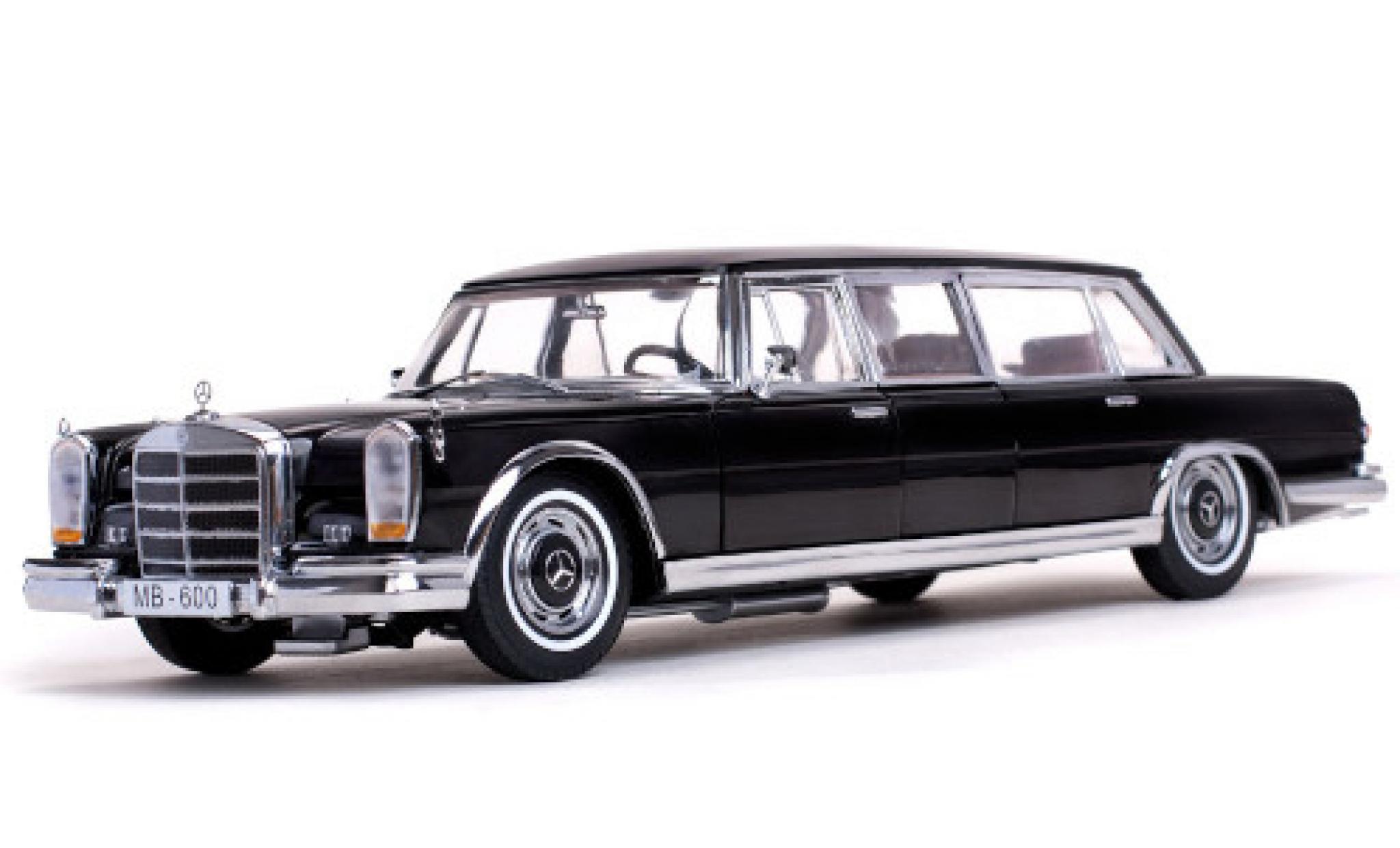 Mercedes 600 1/18 Sun Star Pullman (W100) zwart 1966 modelauto