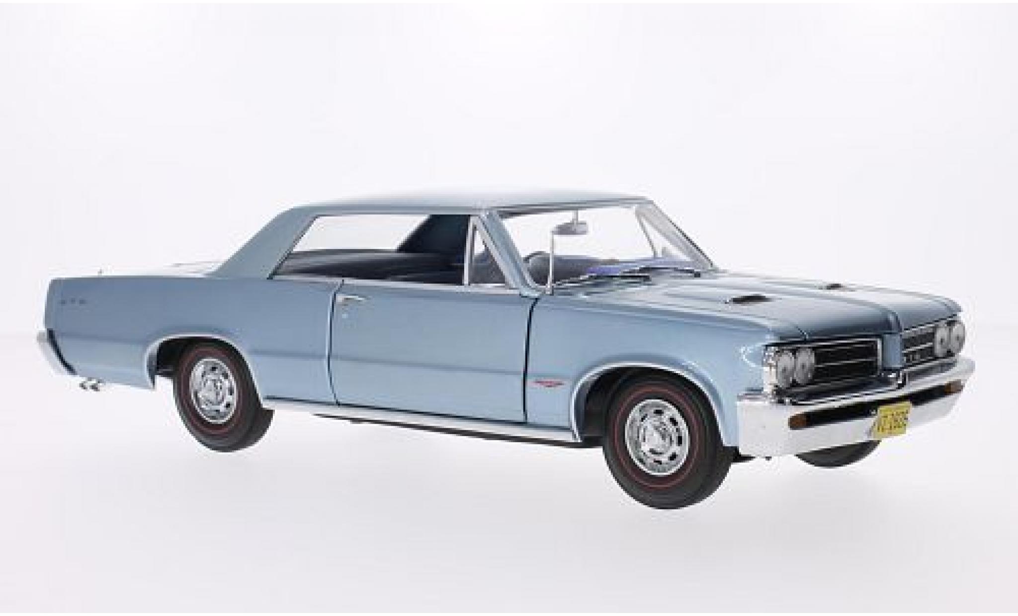 Pontiac GTO 1/18 Sun Star metallic blauw 1964 modelauto