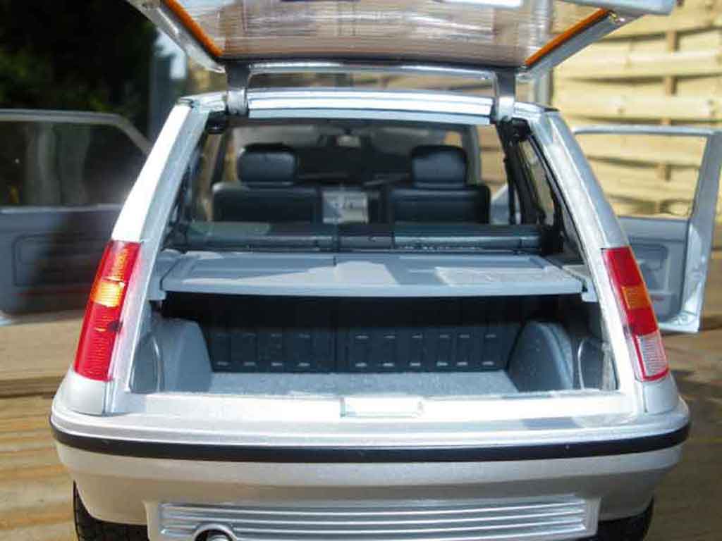 Renault 5 Phase 2 GT Turbo 2 grijs 1/18 Norev