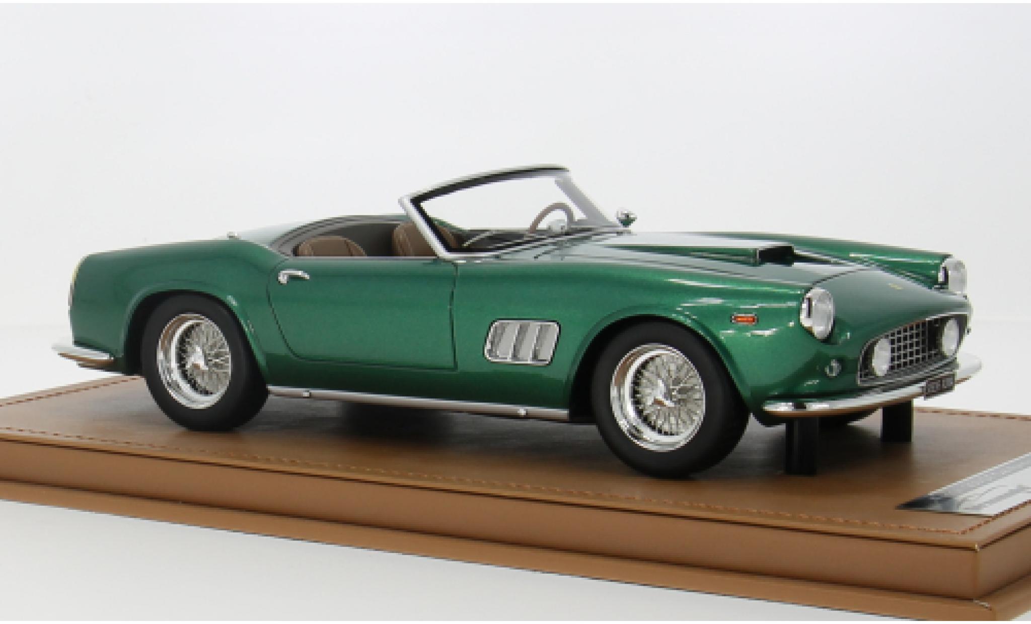 Ferrari 250 1/18 Tecnomodel GT California Spyder metallic groen 1960 1:18 modelauto
