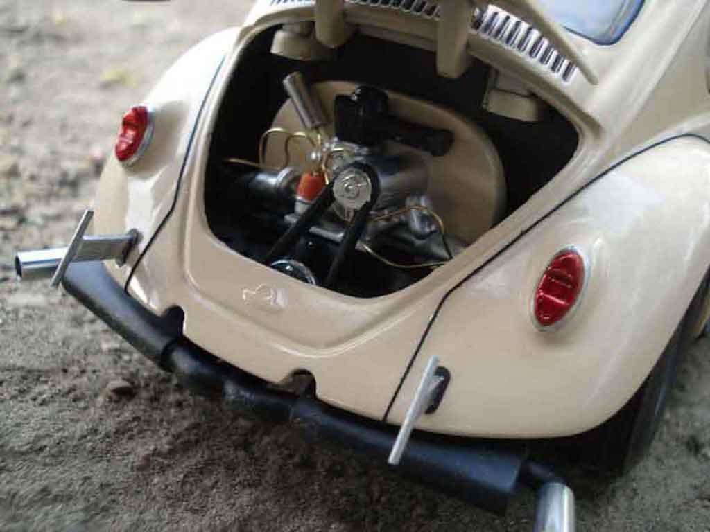 Volkswagen Kafer Base coccinelle 67 old school 1/18 Road Legend