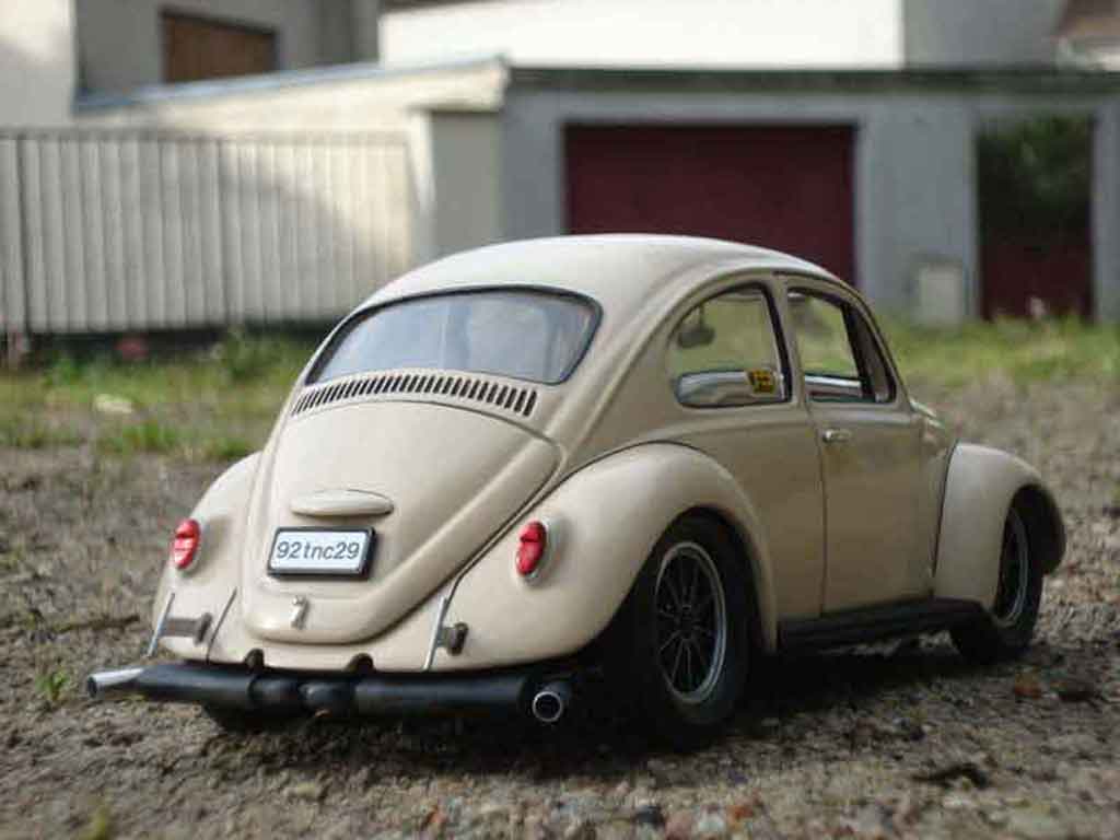 Volkswagen Kafer Base coccinelle 67 old school 1/18 Road Legend