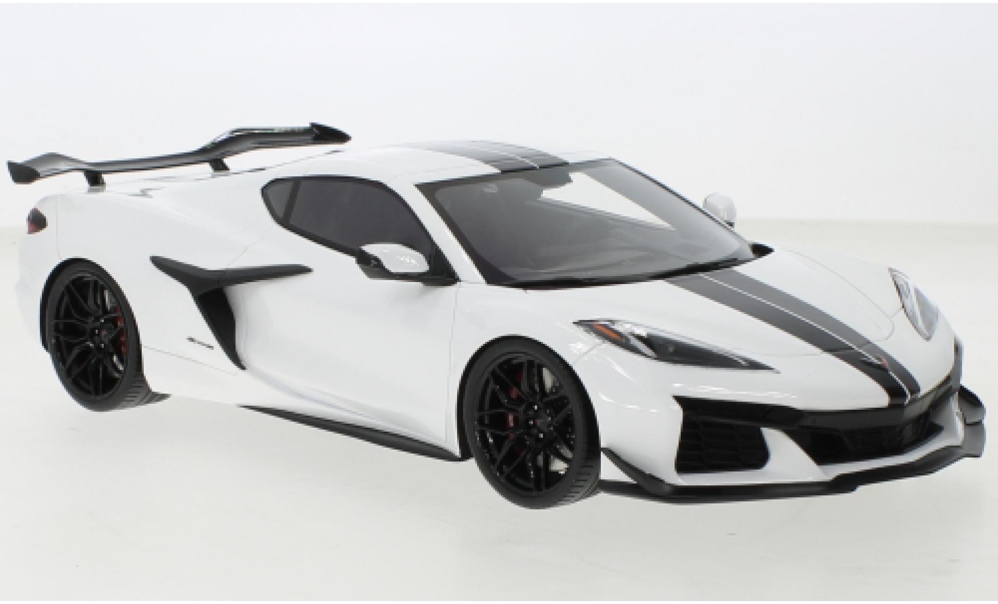 Chevrolet Corvette 1/18 Top Speed (C8) Z06 wit 2023 modelauto