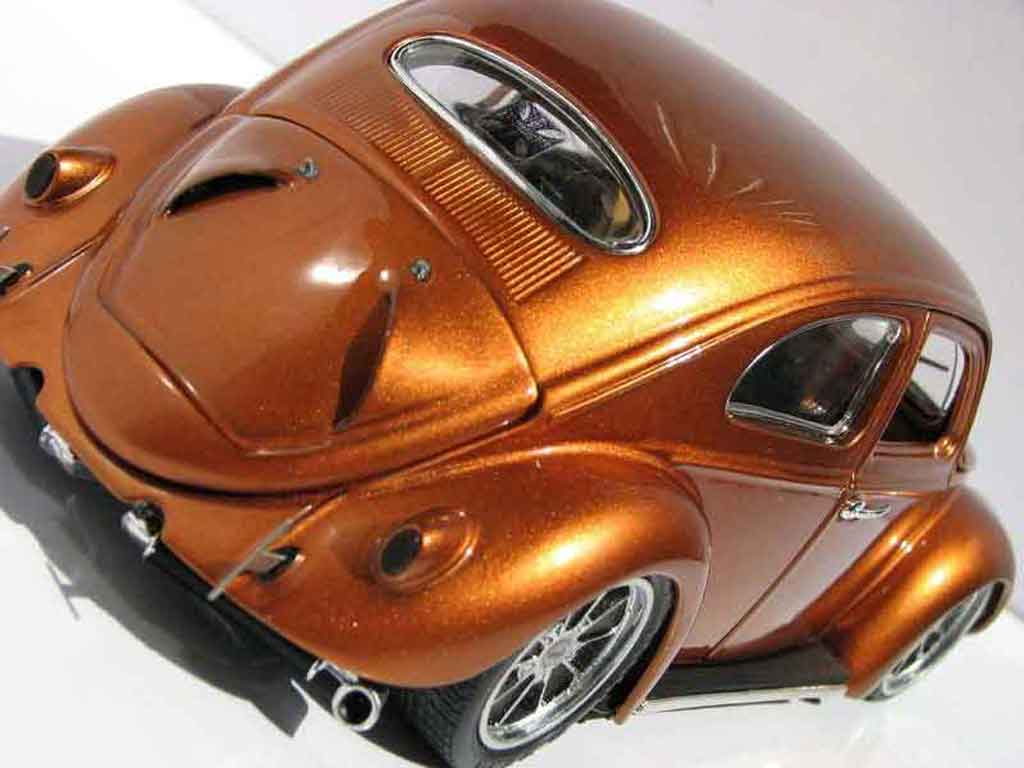 Volkswagen Kafer Base coccinelle ovale oranje burn 1/18 Burago