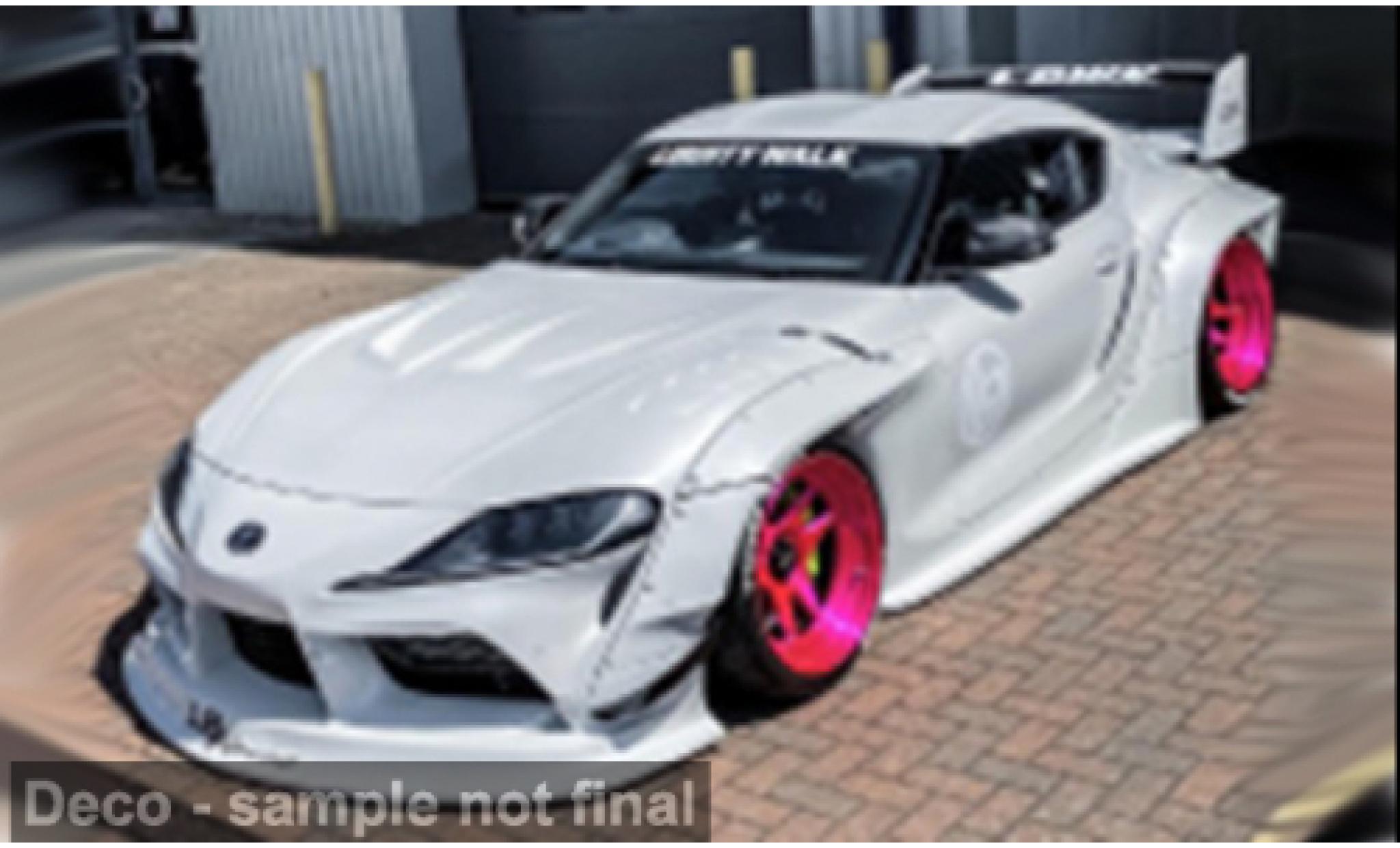 Toyota Supra 1/18 Solido GR wit/pink 2025 1:18 modelauto