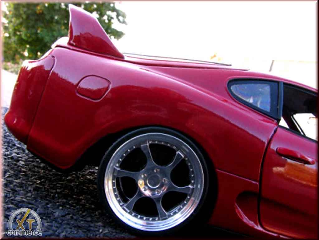 Toyota Supra Base rood jantes 8j x 18 aluminum hmc 1/18 Kyosho