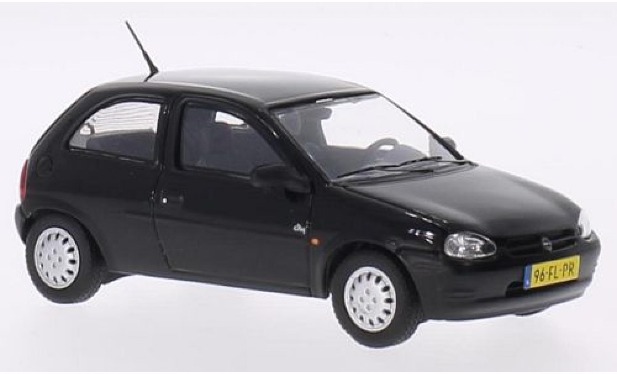 Opel Corsa 1/43 Triple 9 Collection B zwart 1994 modelauto