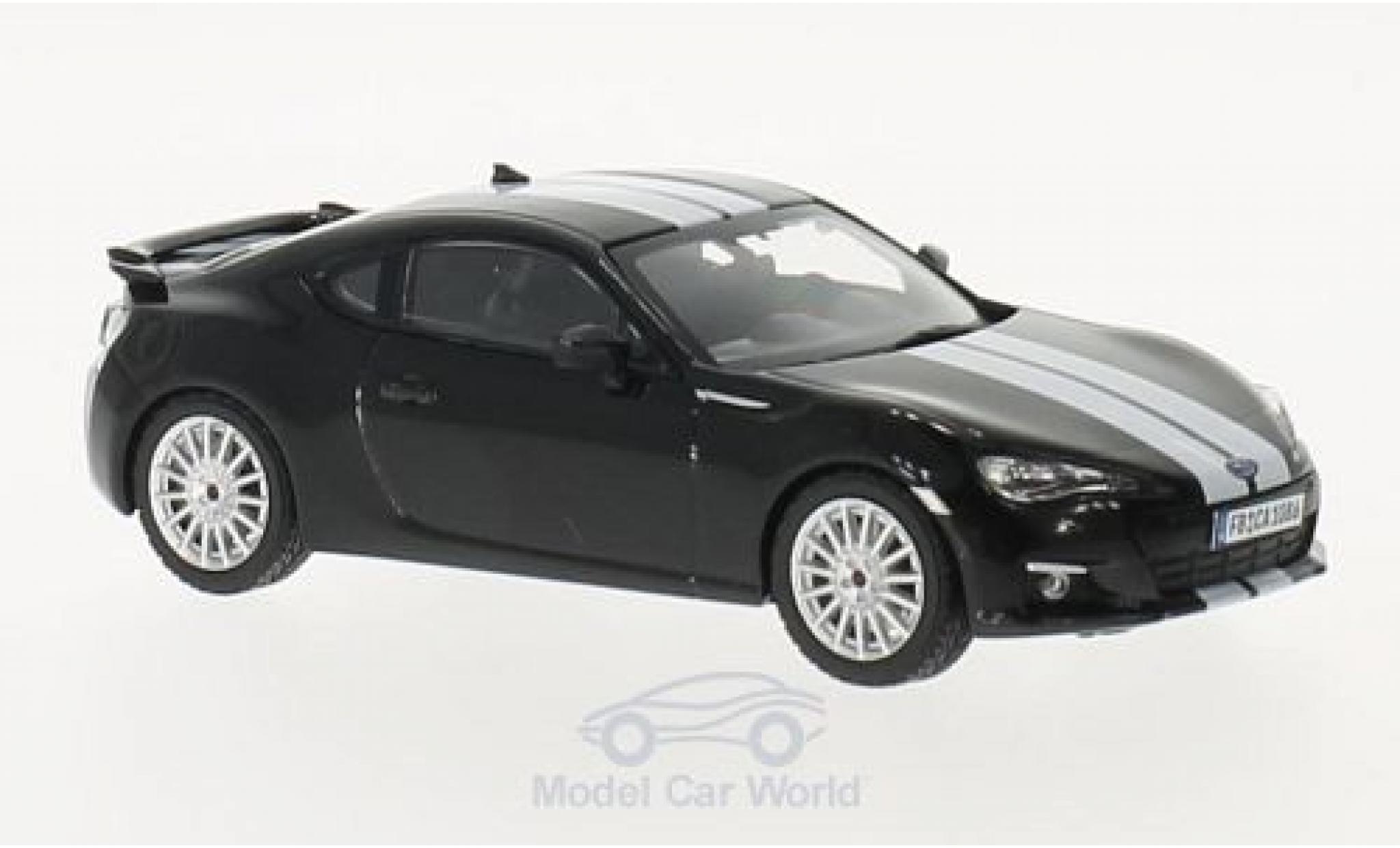 Subaru BRZ 1/43 Triple 9 Collection zwart/wit 2014 modelauto