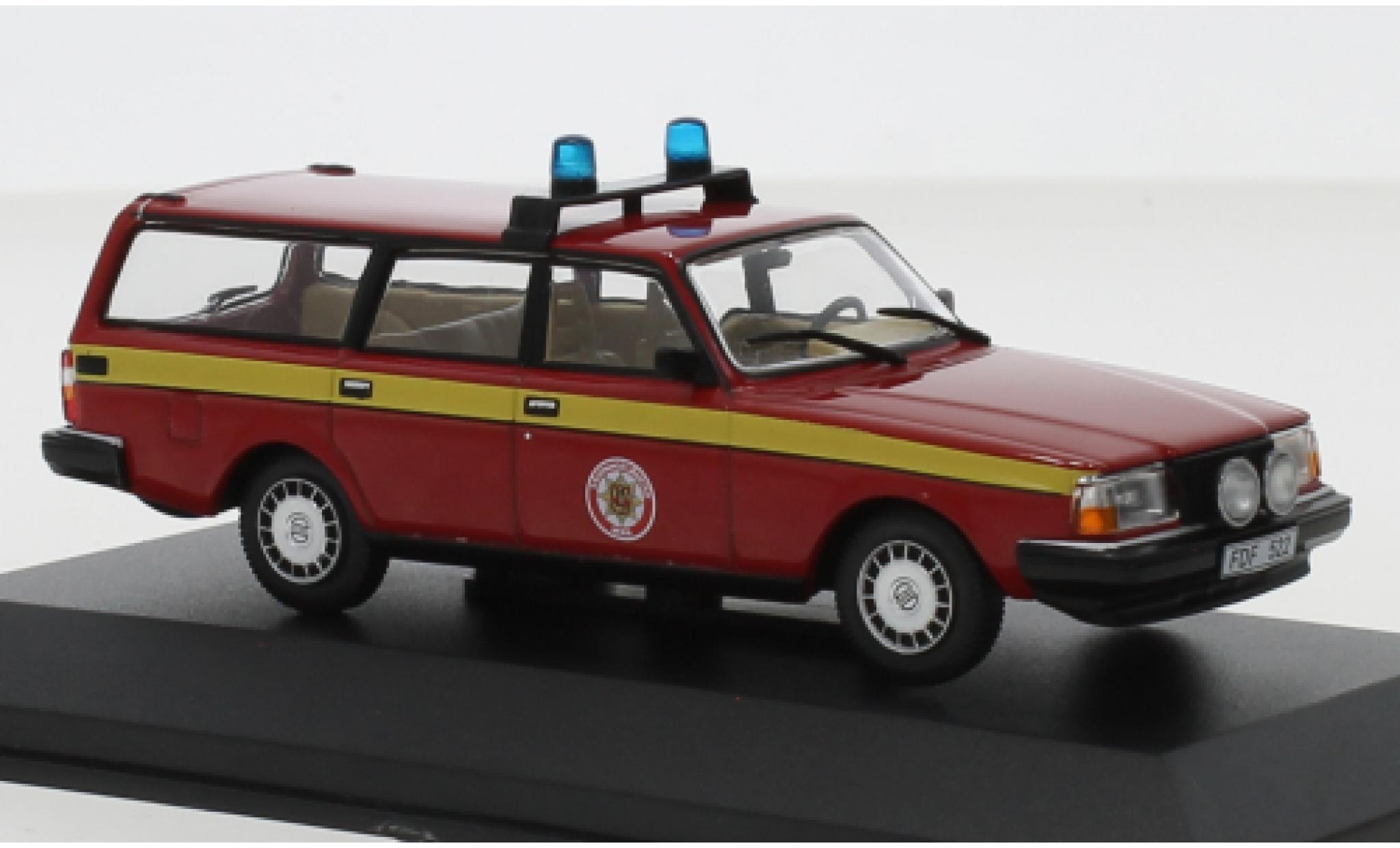 Volvo 245 1/43 Triple 9 Collection R&auml;ddningstj&auml;nsten Mora 1983 services de secours (SWE) modelauto