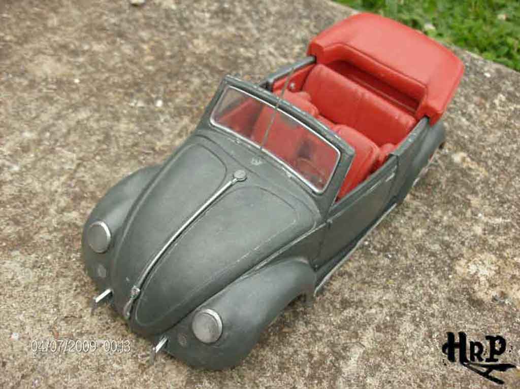 Volkswagen Kafer Base resto cal 1/18 Solido