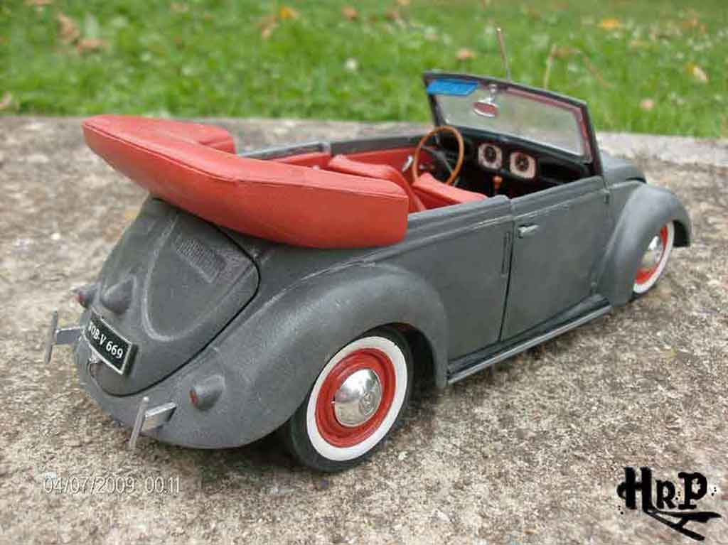 Volkswagen Kafer Base resto cal 1/18 Solido