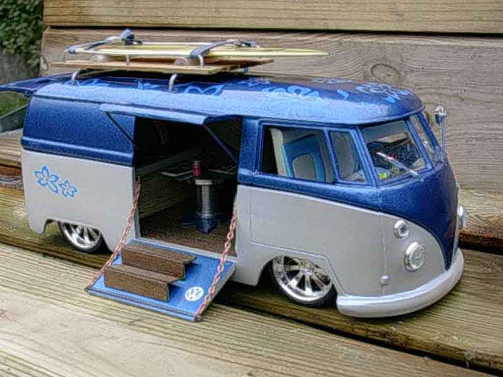 Volkswagen Combi 1/18 Solido hawai modelauto