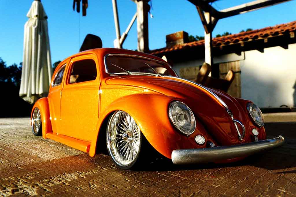 Volkswagen Kafer 1/18 Burago 1955 cox low ride oranje modelauto