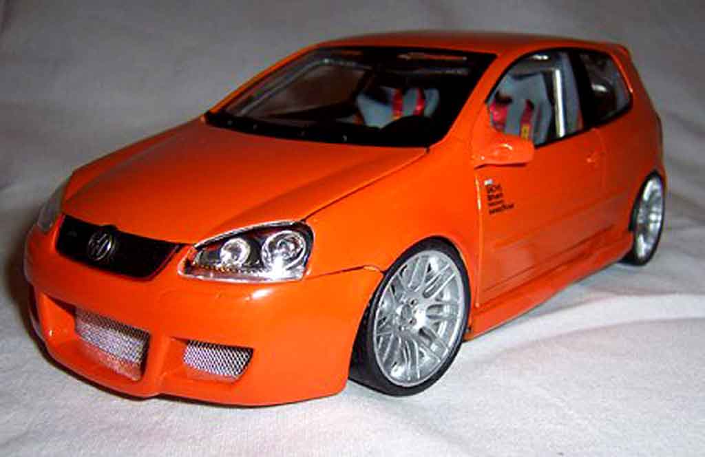 Volkswagen Golf V GTI 1/18 Norev V GTI oranje jantes bbs 19 pouces modelauto