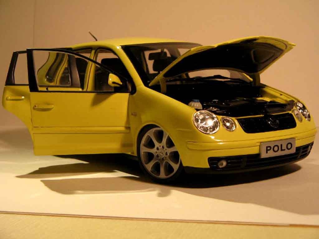 Volkswagen Polo Base jantes mercedes 1/18 Anson