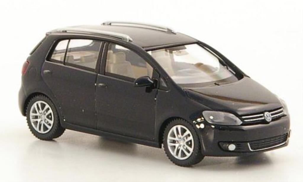Volkswagen Golf V 1/87 Wiking V Plus zwart 2005 modelauto