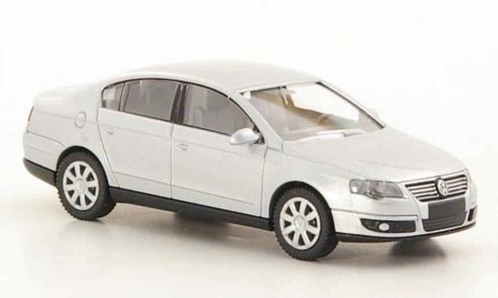 Volkswagen Passat 1/87 Wiking (B6) grijs 2005 modelauto