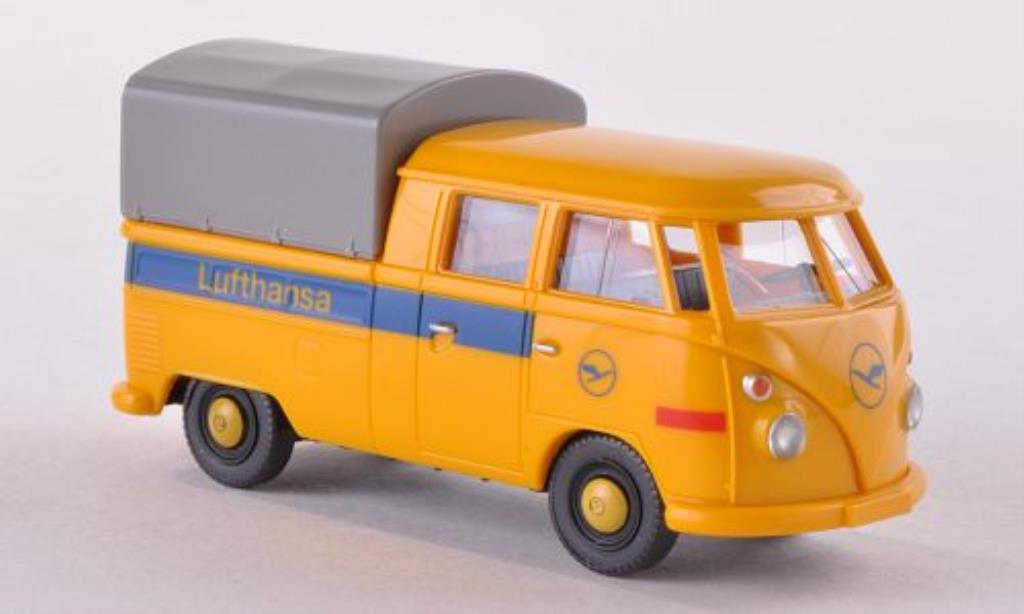 Volkswagen T1 1/87 Wiking Doppelkabine Lufthansa mit Plane modelauto