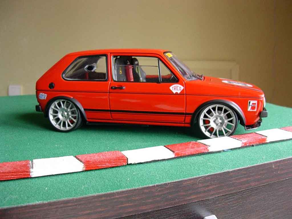 Volkswagen Golf GTI racing moteur v10 jantes bbs 1/18 Solido