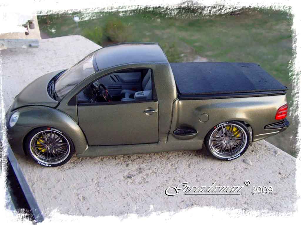 Volkswagen New Beetle Base pick-up 1/18 Burago
